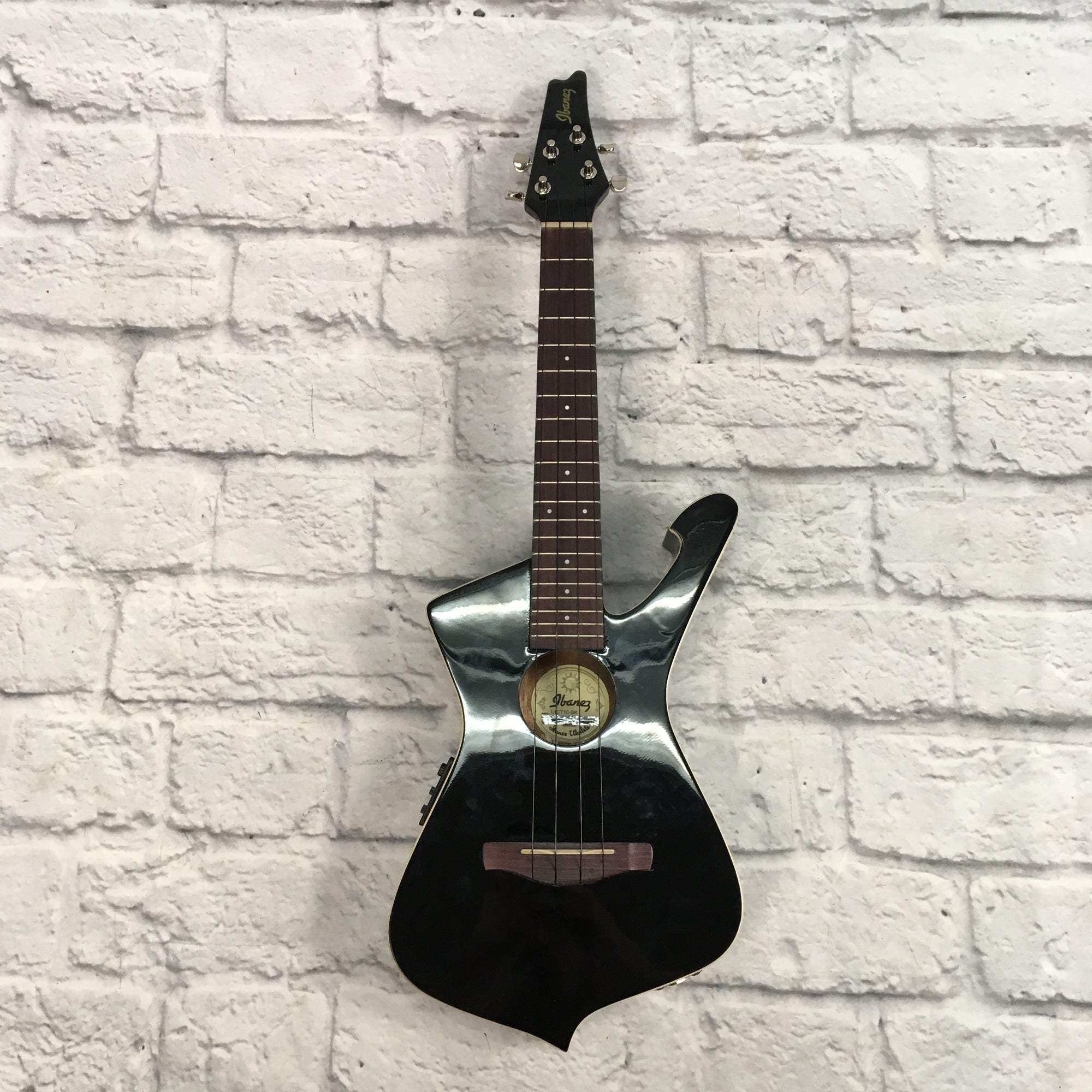 Ibanez UICT10 Iceman tenor Ukulele