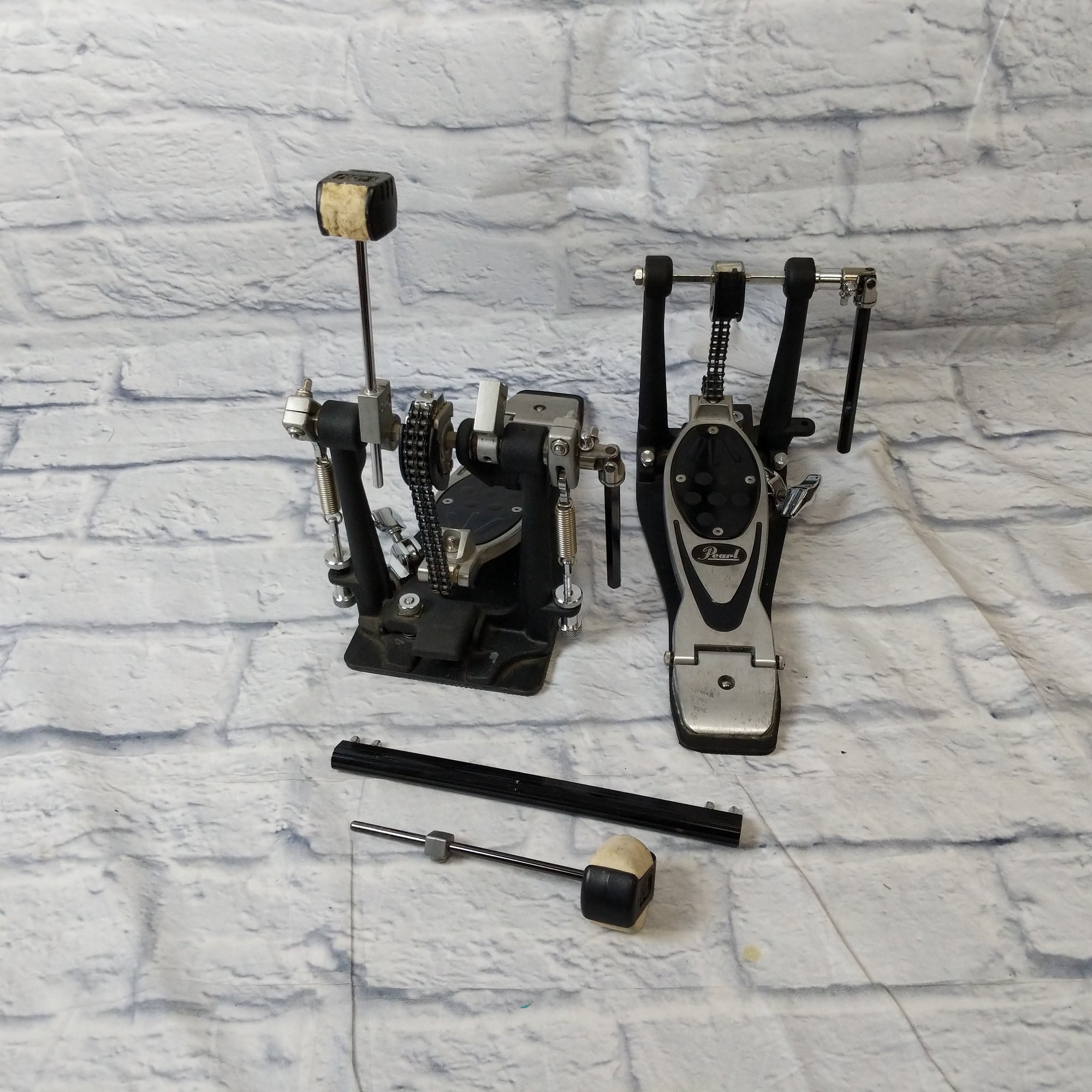 Pearl P2002C PowerShifter Eliminator Chain-Drive Double Bass Drum Pedal with Case
