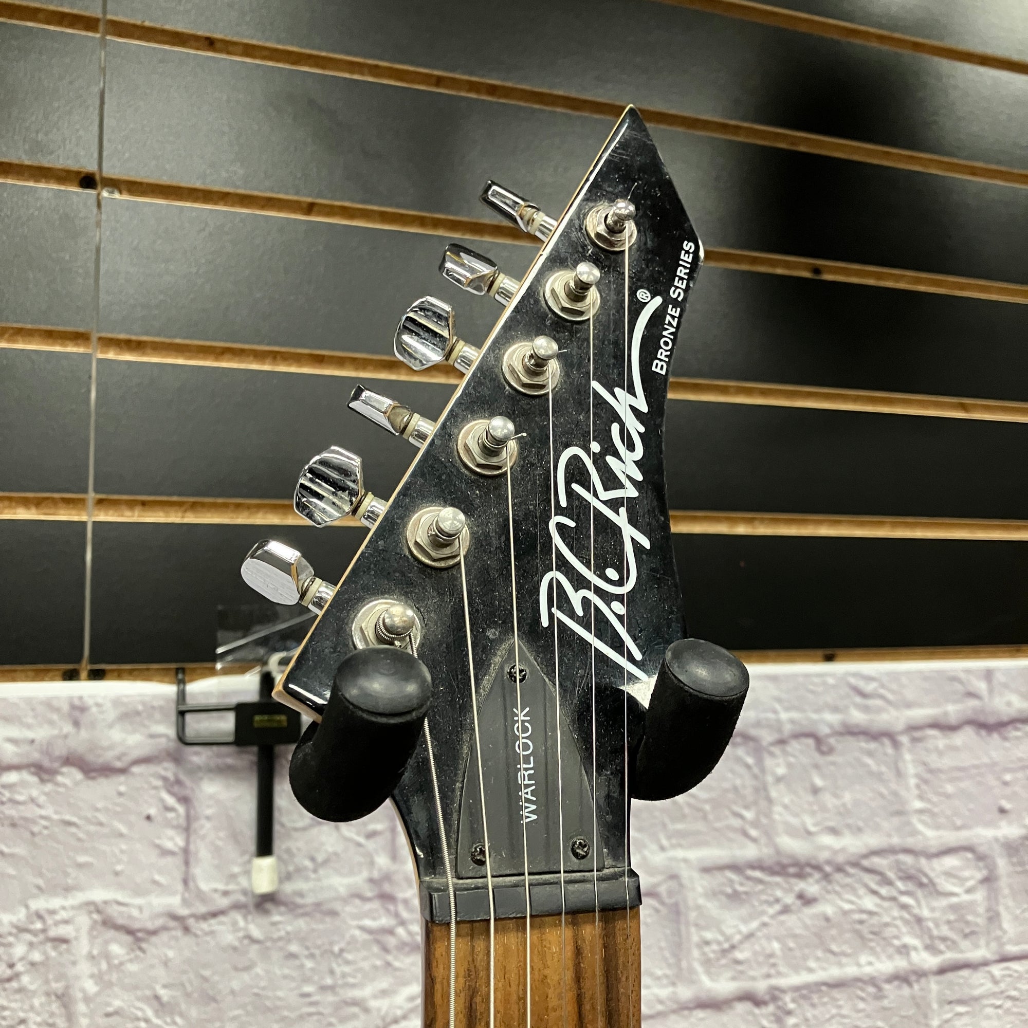 BC Rich Bronze Series Warlock Red