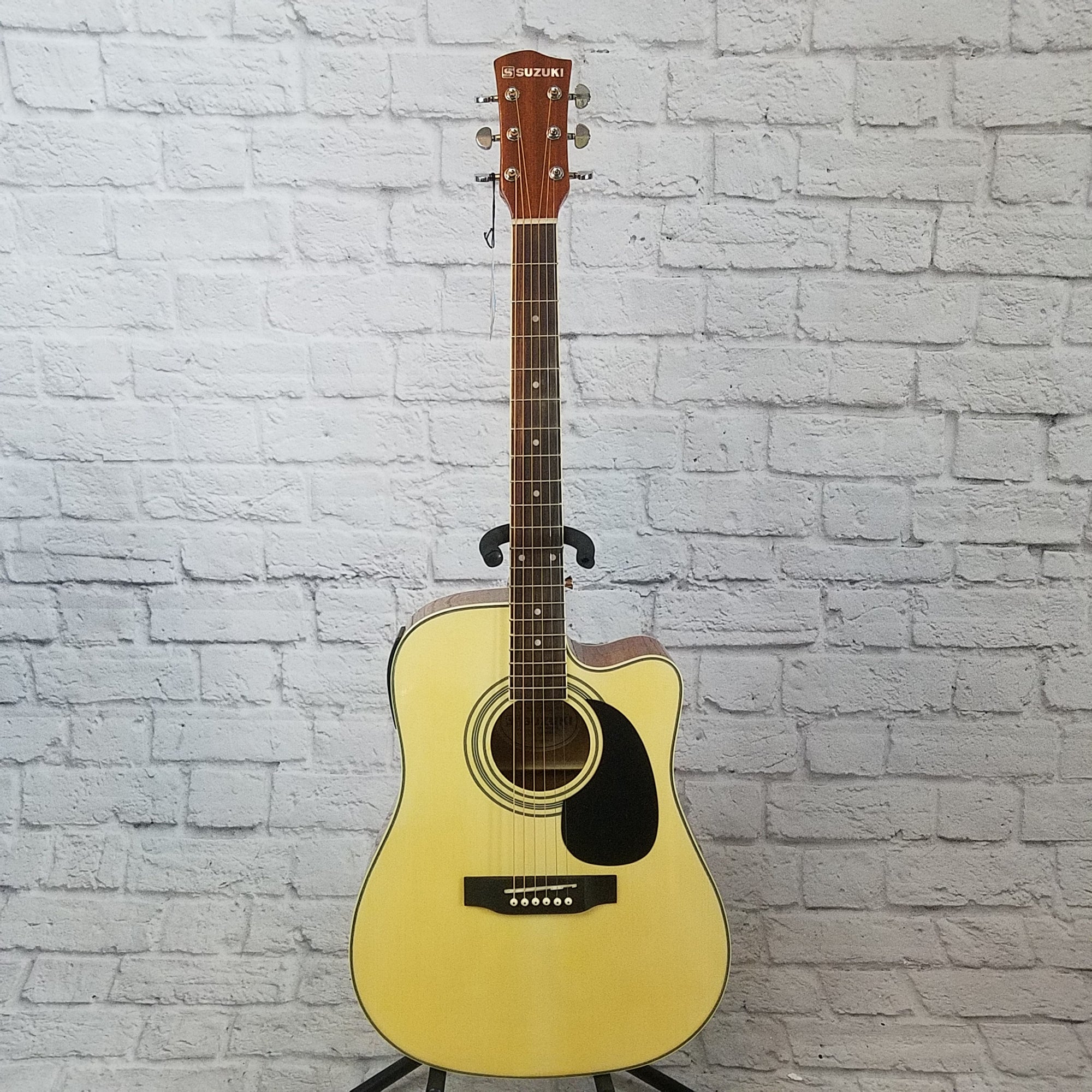 Suzuki SDG 45CE Dreadnought Acoustic Guitar