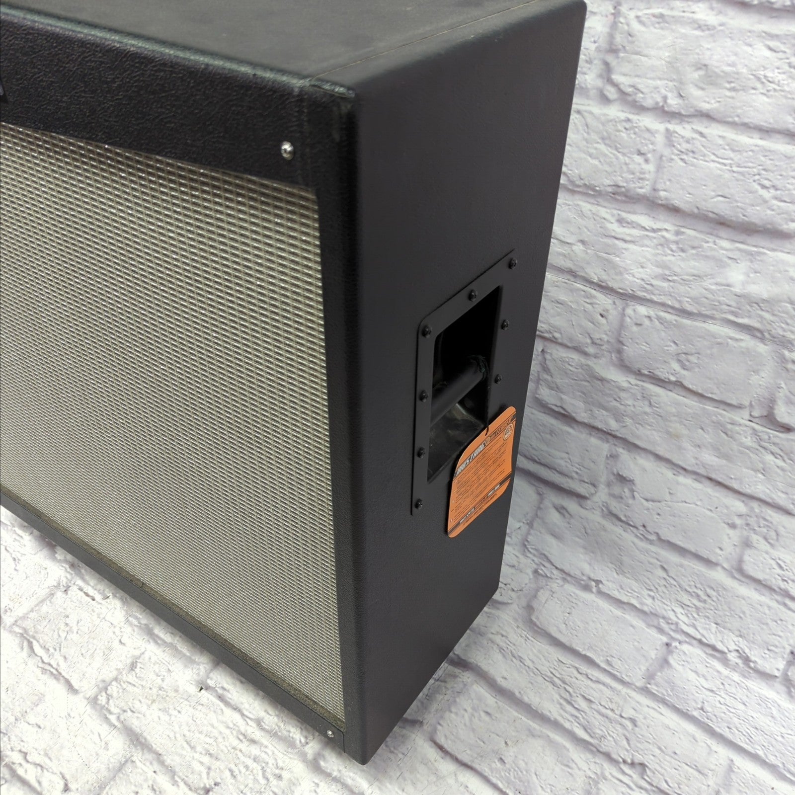 Fender Mustang V 412 v.2 150W 4x12" Guitar Cabinet w/ Cover