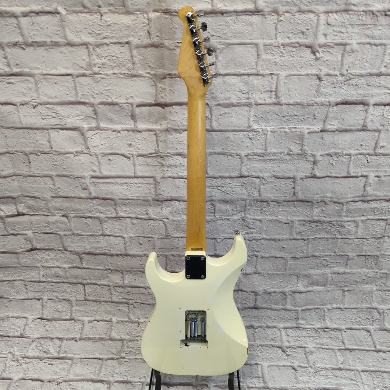 Lotus Strat Copy White 1980s Electric Guitar