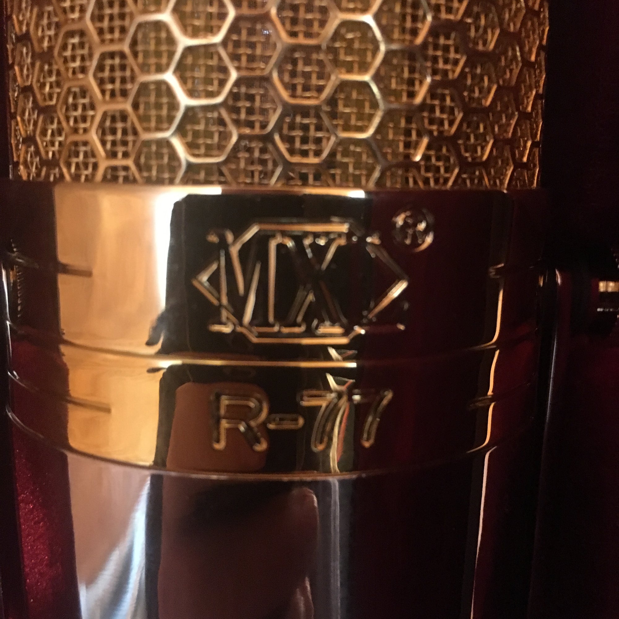 MXL R77 Studio Ribbon Microphone w/ Box - Evolution Music