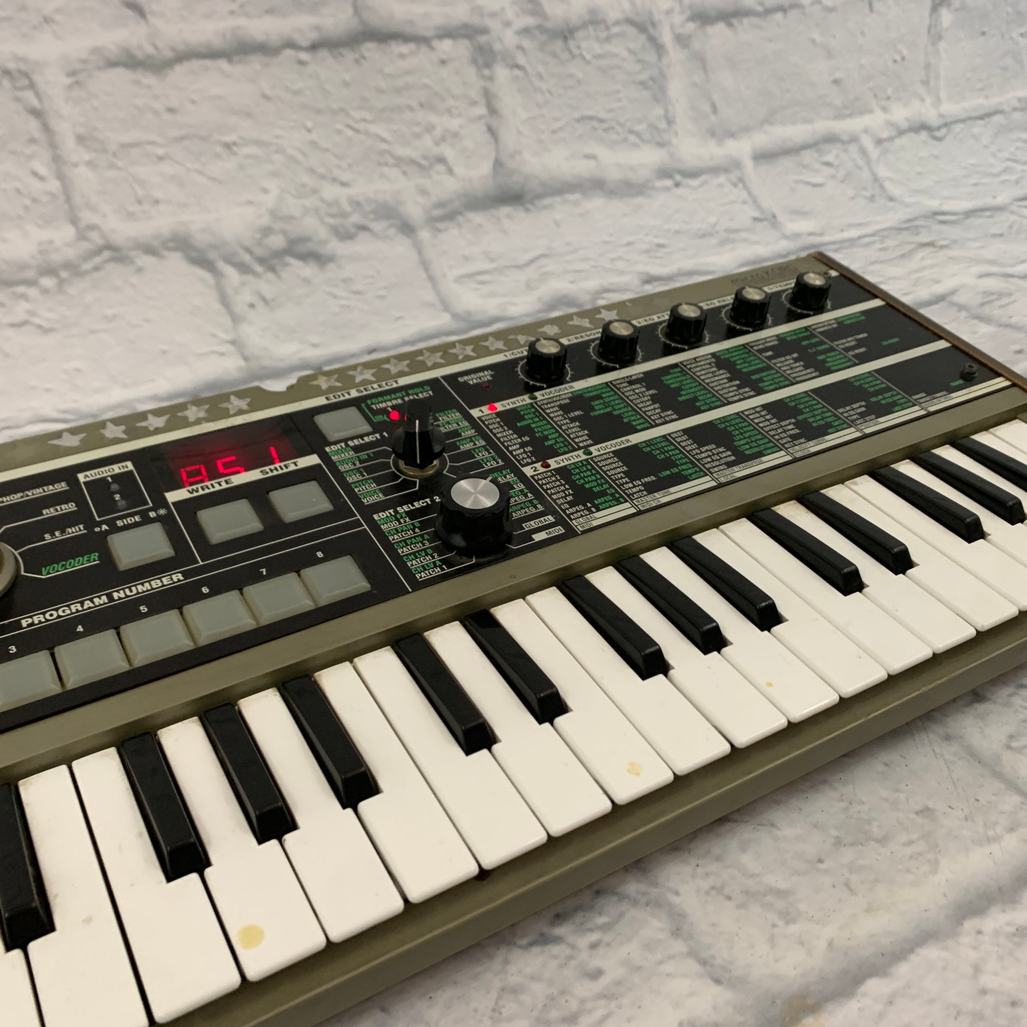 Korg microKORG 37-Key Synthesizer/Vocoder
