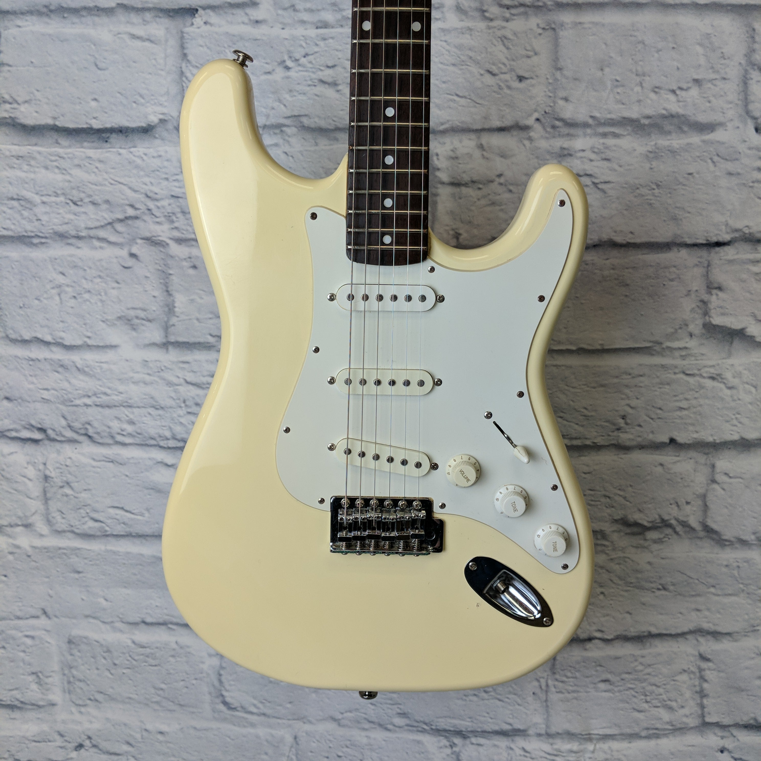 Squier Affinity Stratocaster - Upgrade #3 (China) - FUZZFACED