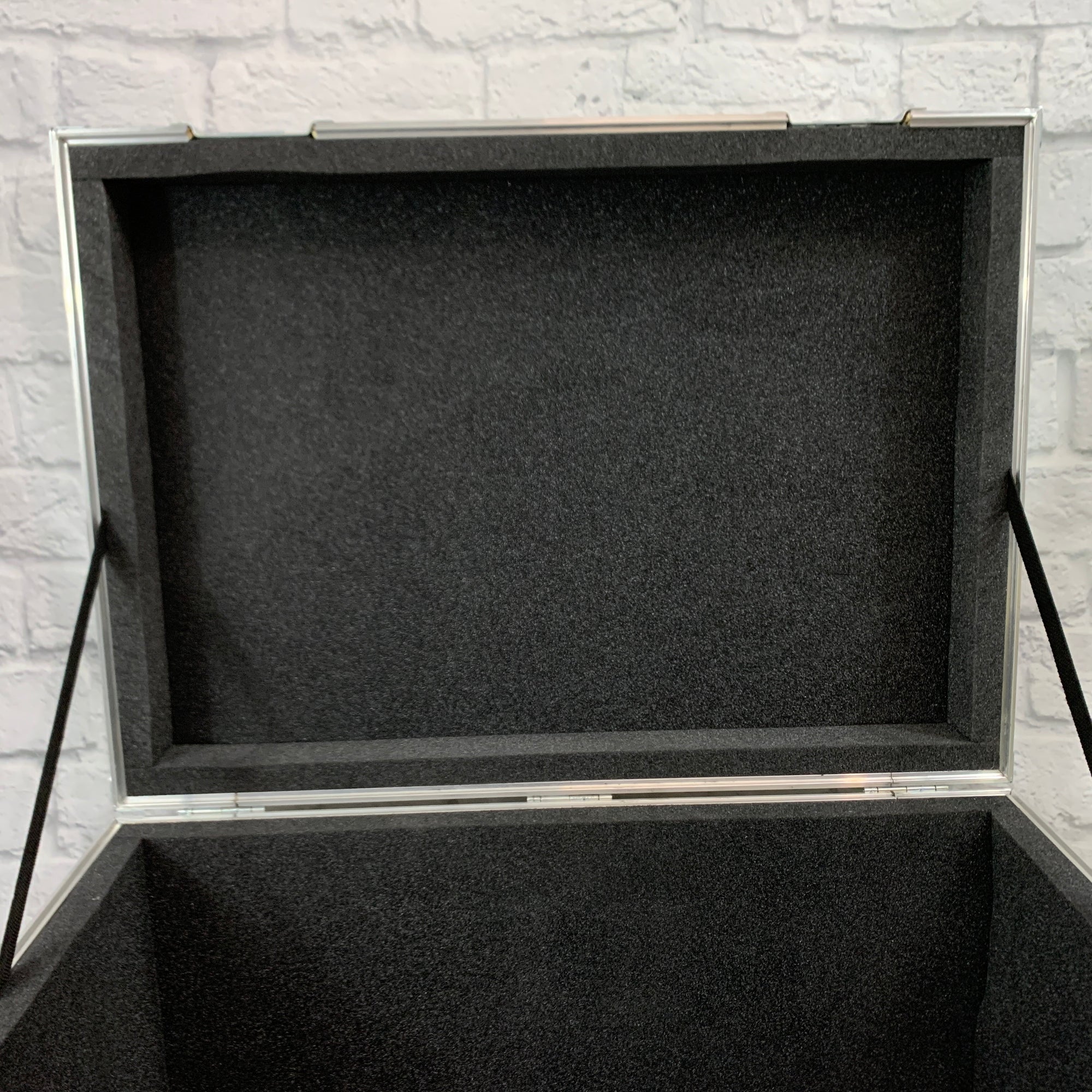 Custom Made 30 x 20 x 12 Rolling Road Case