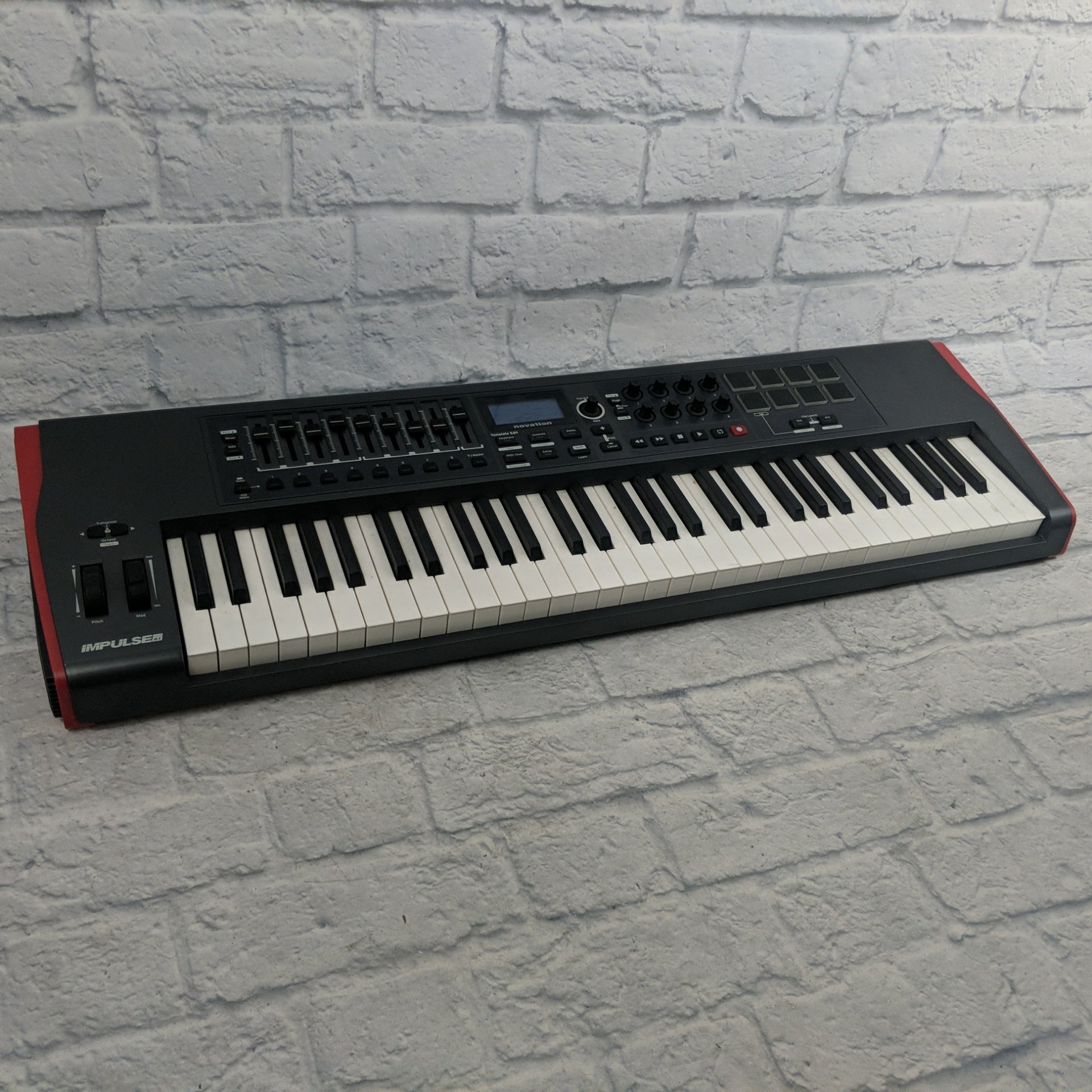Novation Impulse 61