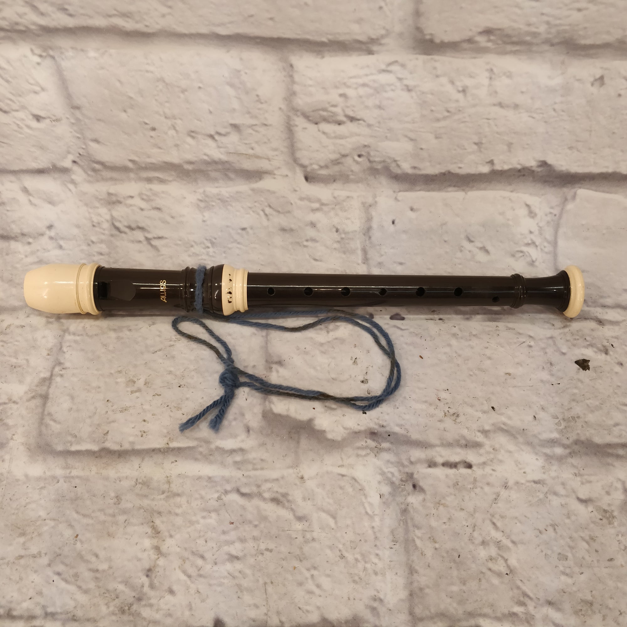 Aulos No. 103N-E Recorder