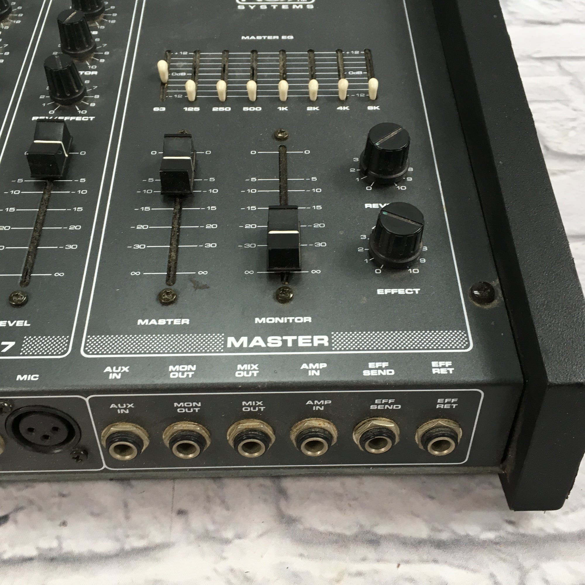 Ross PC7250 7 Channel Analog Mixer