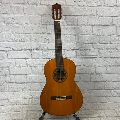 Yamaha G-231ii Classical Acoustic Guitar