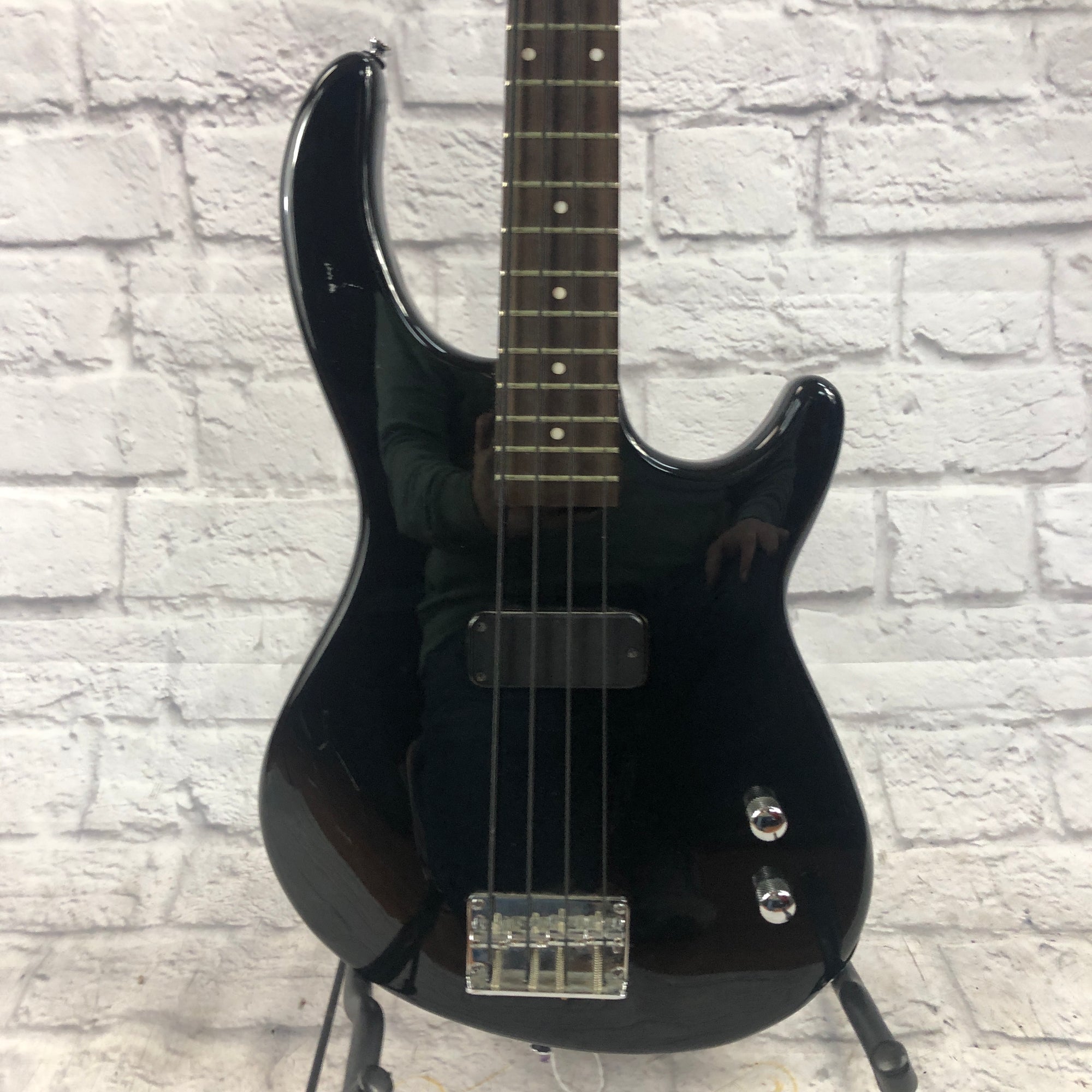 Dean 4 String Electric Bass Guitar Black