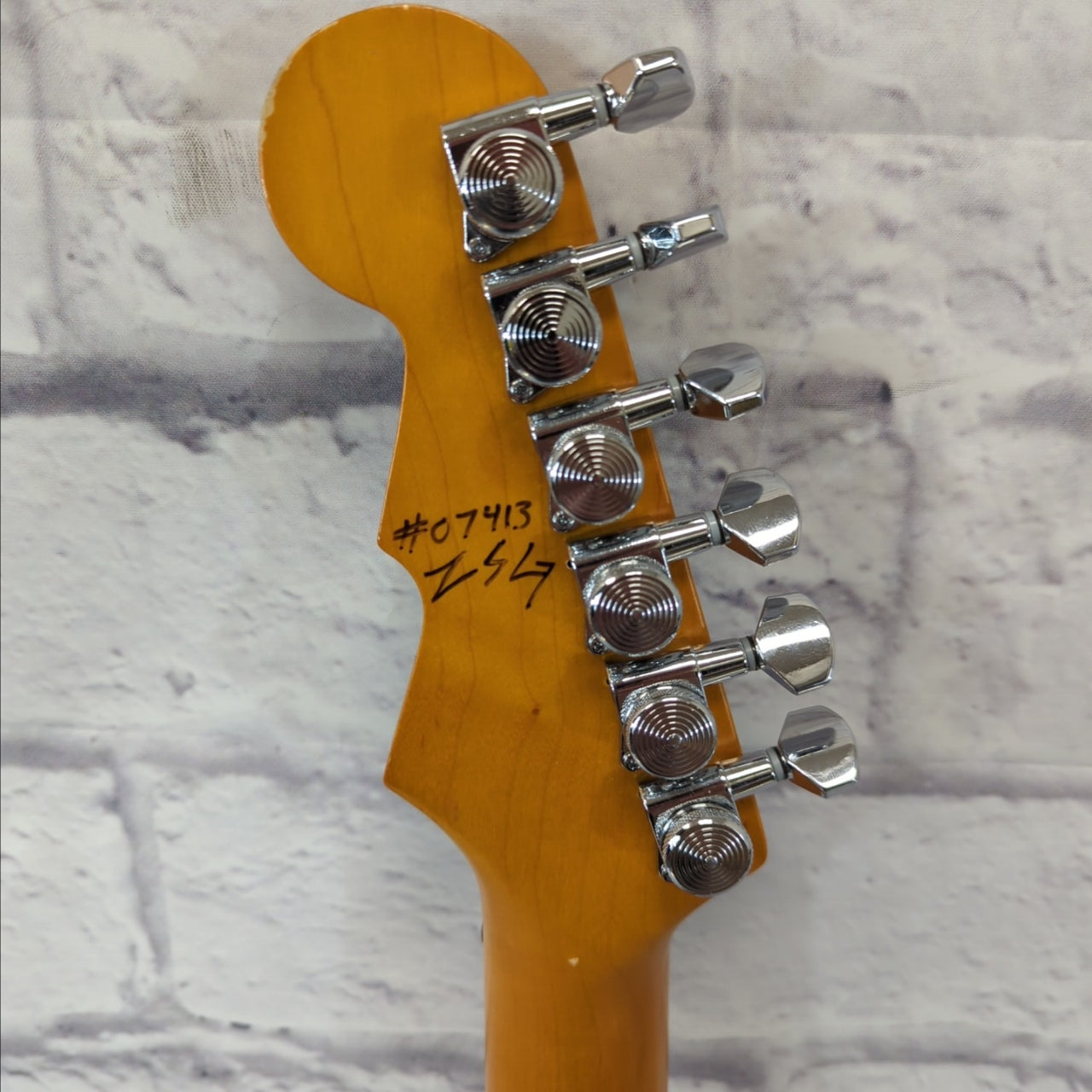 Reverend Buckshot with Les Trem Electric Guitar