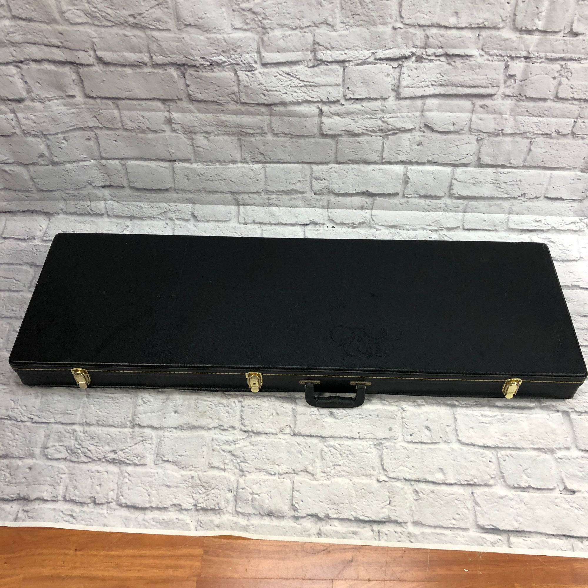 Bass Guitar Hard Shell Case