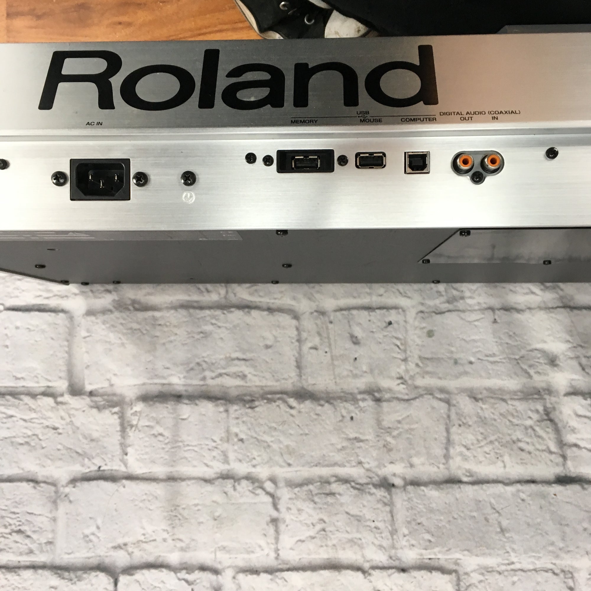 Roland Fantom G6 61 Key Synthesizer - Evolution Music Roland Fantom G6 61 Key Synthesizer - Evolution Music