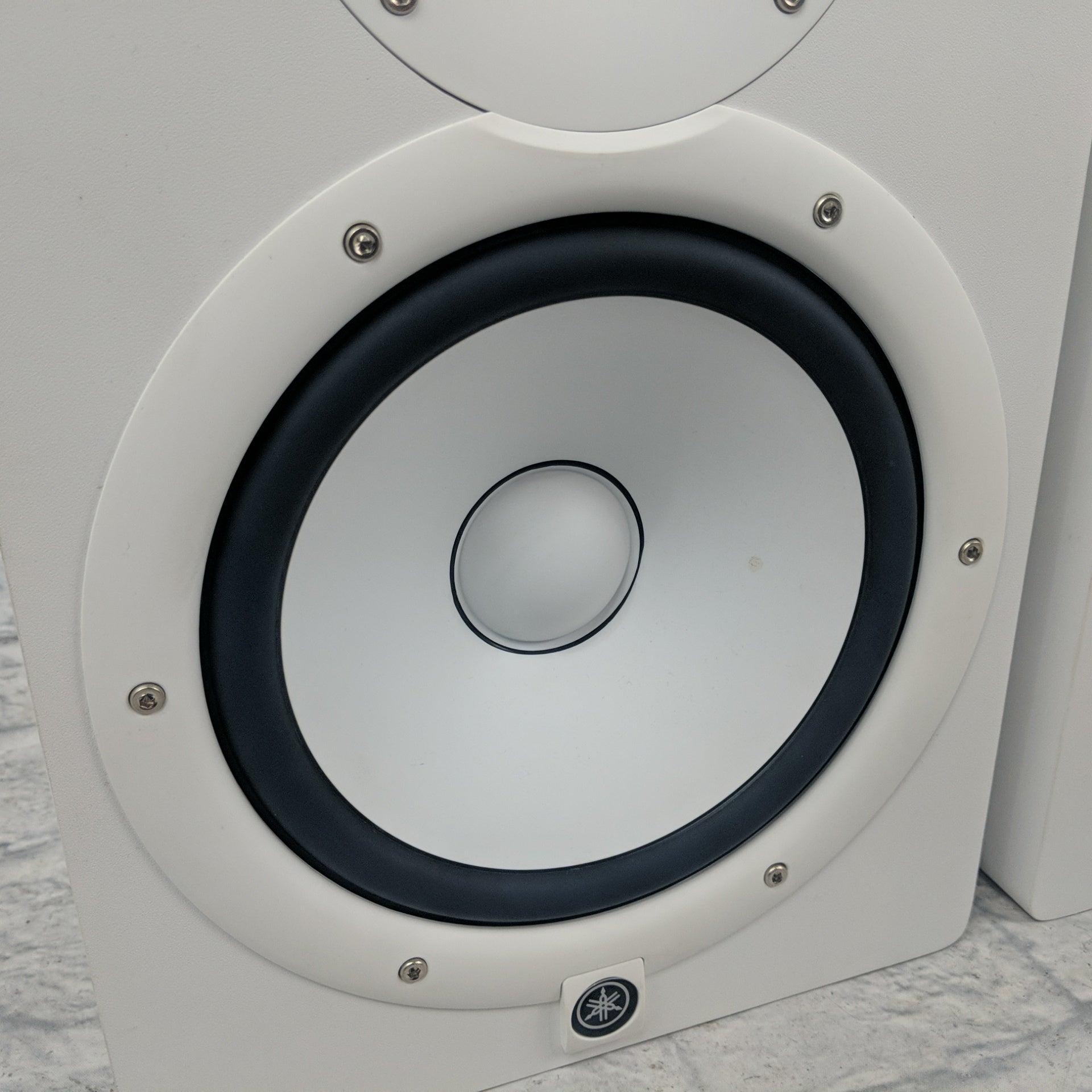 Yamaha HS8 8