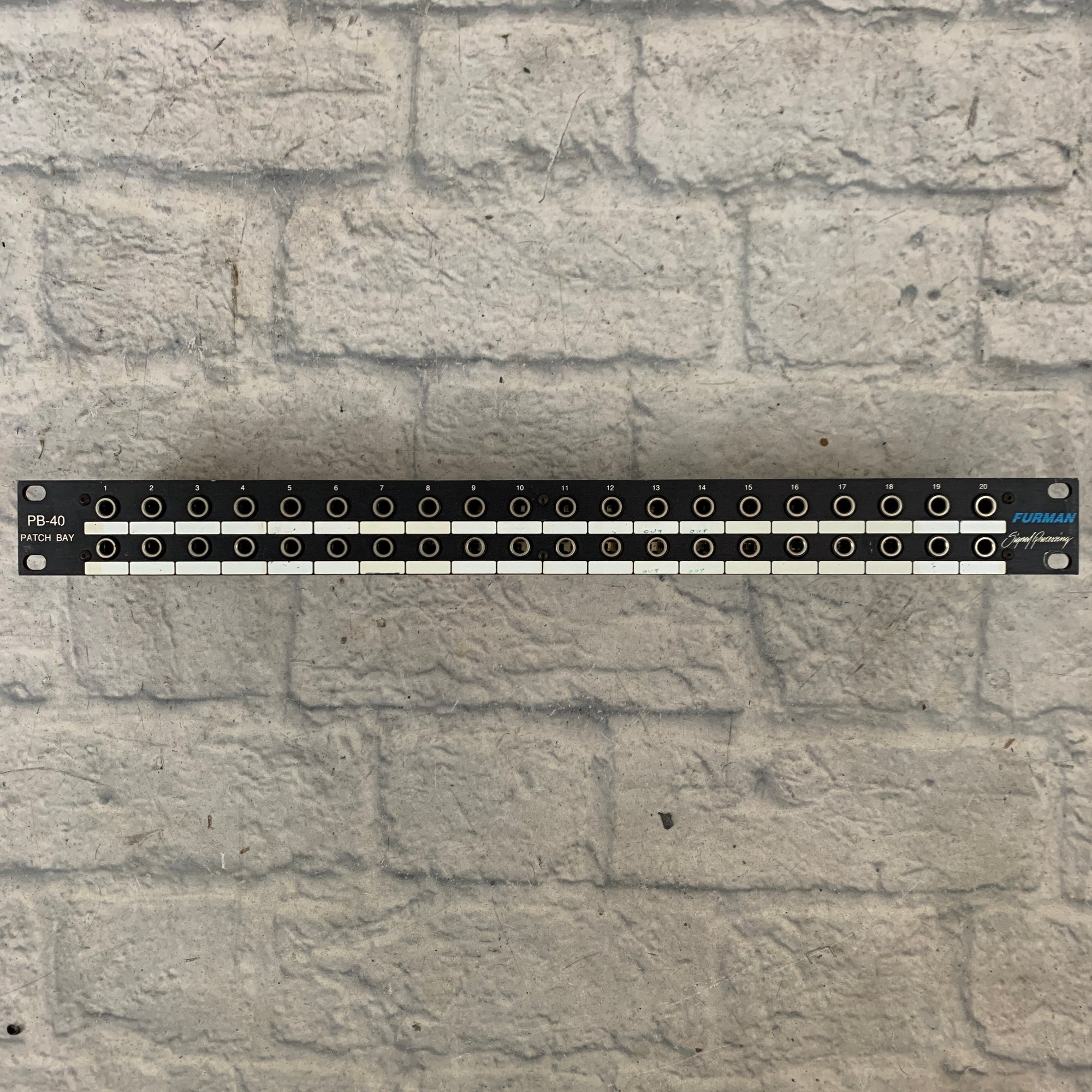 Furman PB-40 40-Point Rack Patchbay