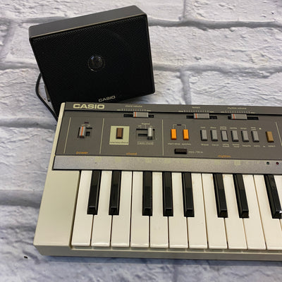 Vintage Casio MT-800 Casiotone 49-Key Synthesizer