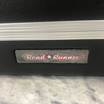 Road Runner Hard Shell Bass Guitar Case