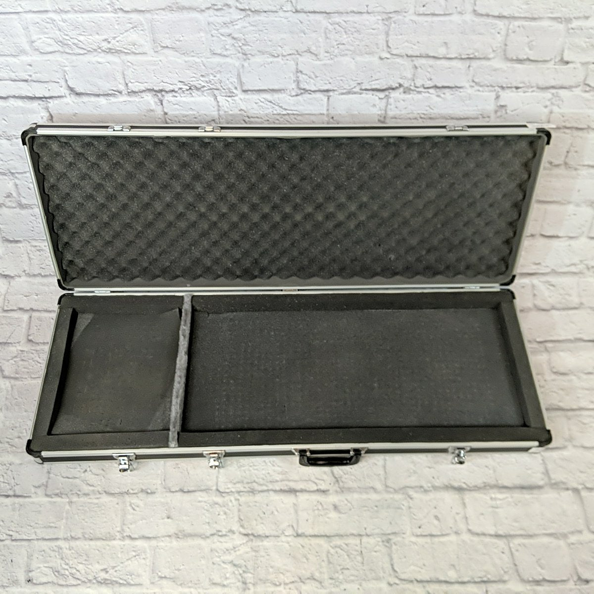 Commonwealth Open Foam Electric Guitar Hard Case