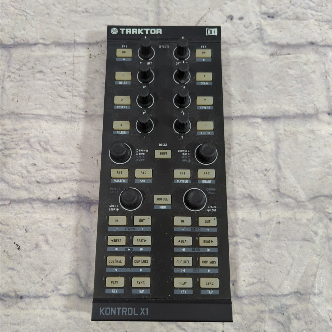 Native Instruments Traktor Kontrol X1