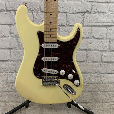 Nashville Guitar Works 135 Double Cutaway - Ivory, Maple Fretboard