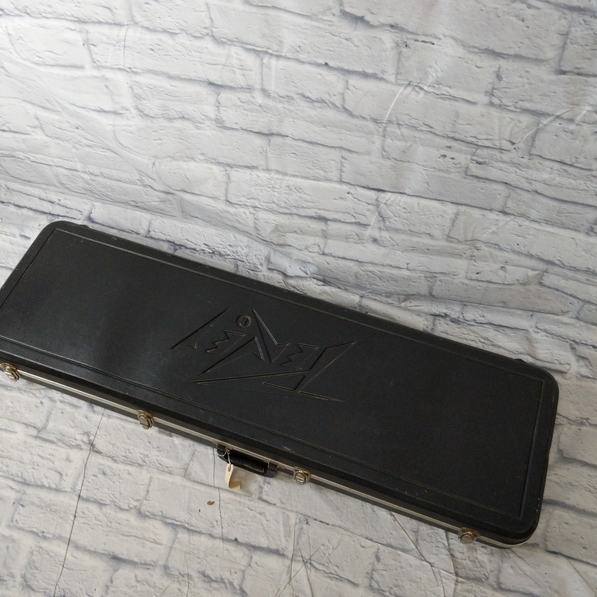 Peavey P-Bass Shell Hard Case