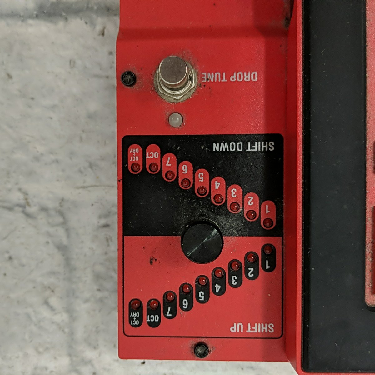 down tune pedal Digitech Whammy DT Pitch Shift Drop Tune Effects Pedal with Power Supp