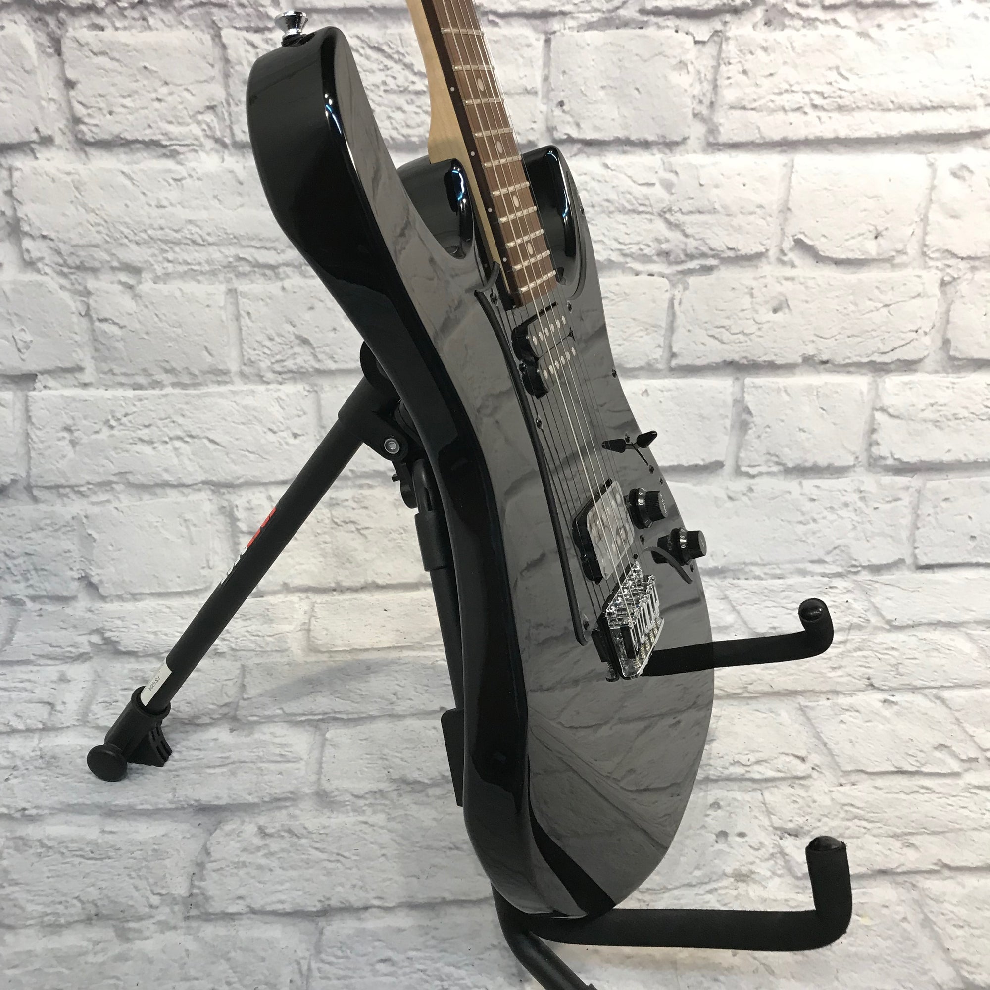 **  Ibanez GRX20 Electric Guitar Black with Whammy Bar