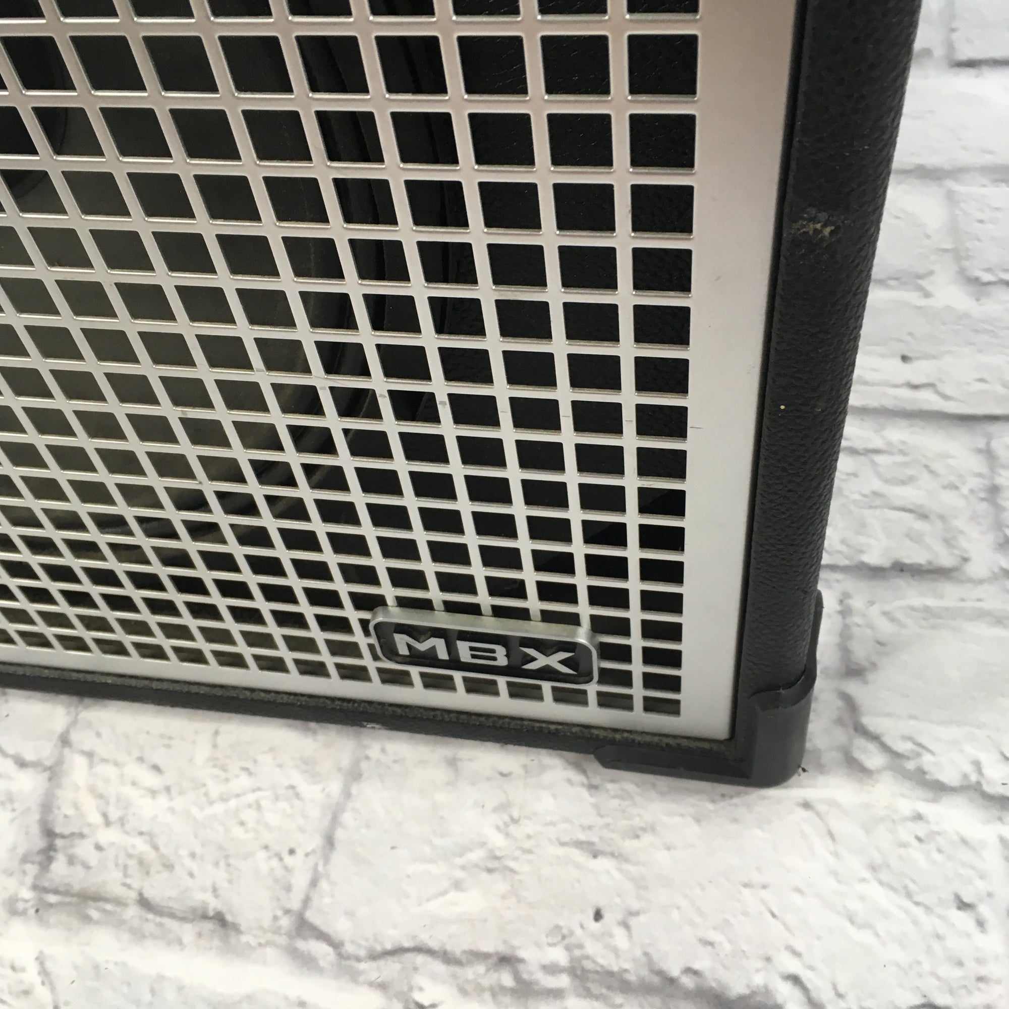 GK 115MBX 1 x 15 CABINET As-Is (speaker blown) - Evolution Music