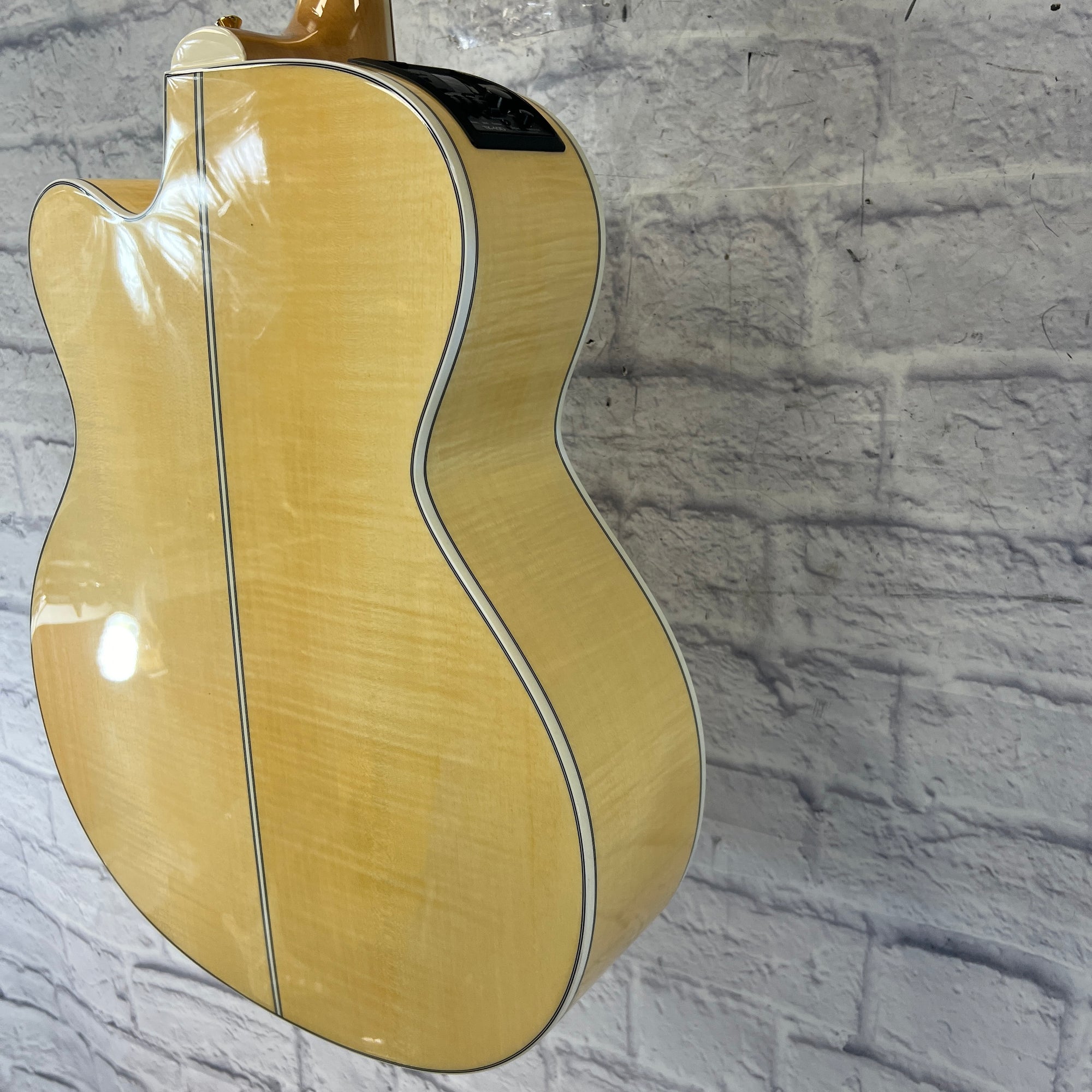 Takamine GJ72CE Jumbo Acoustic Electric