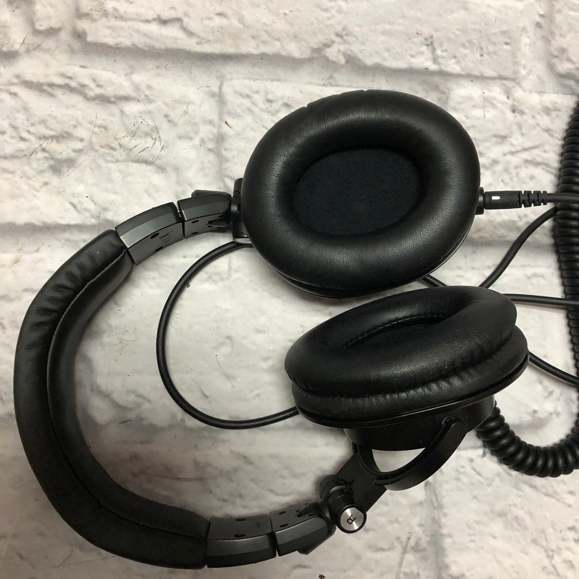 Audio-Technica ATH-M50x Studio Monitor Headphones