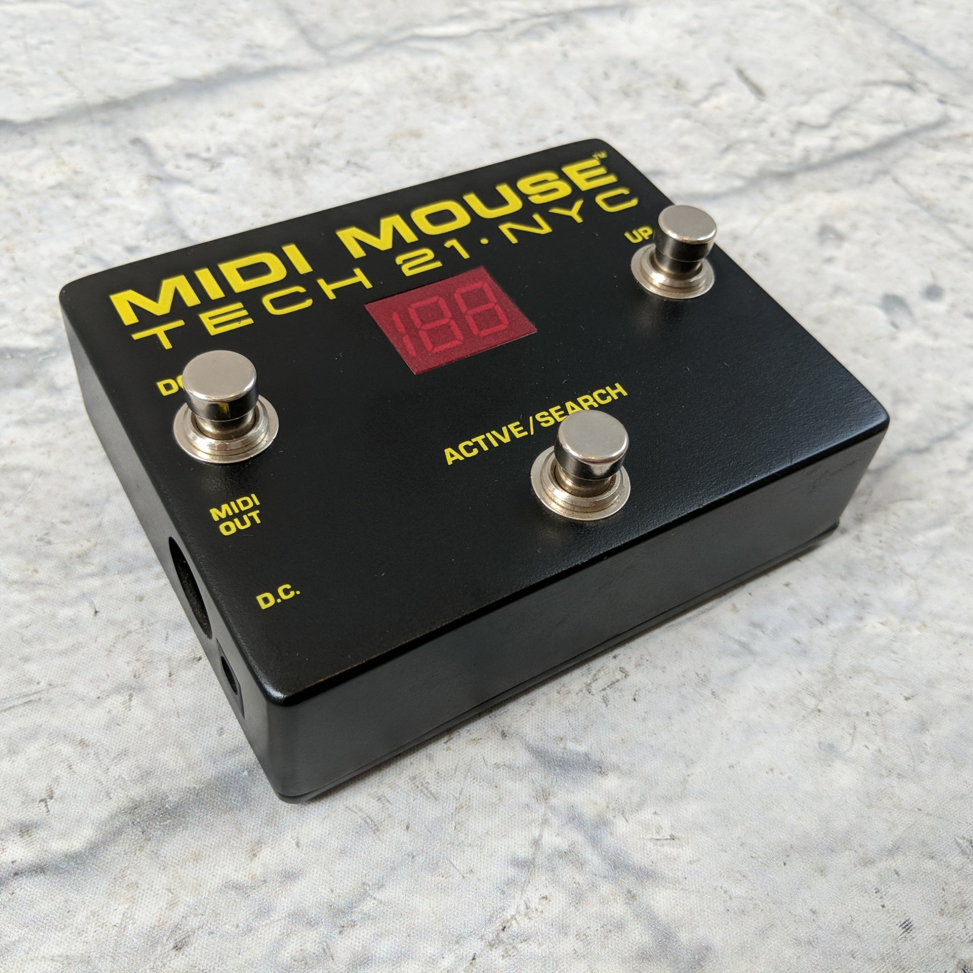 Tech 21 NYC Midi Mouse