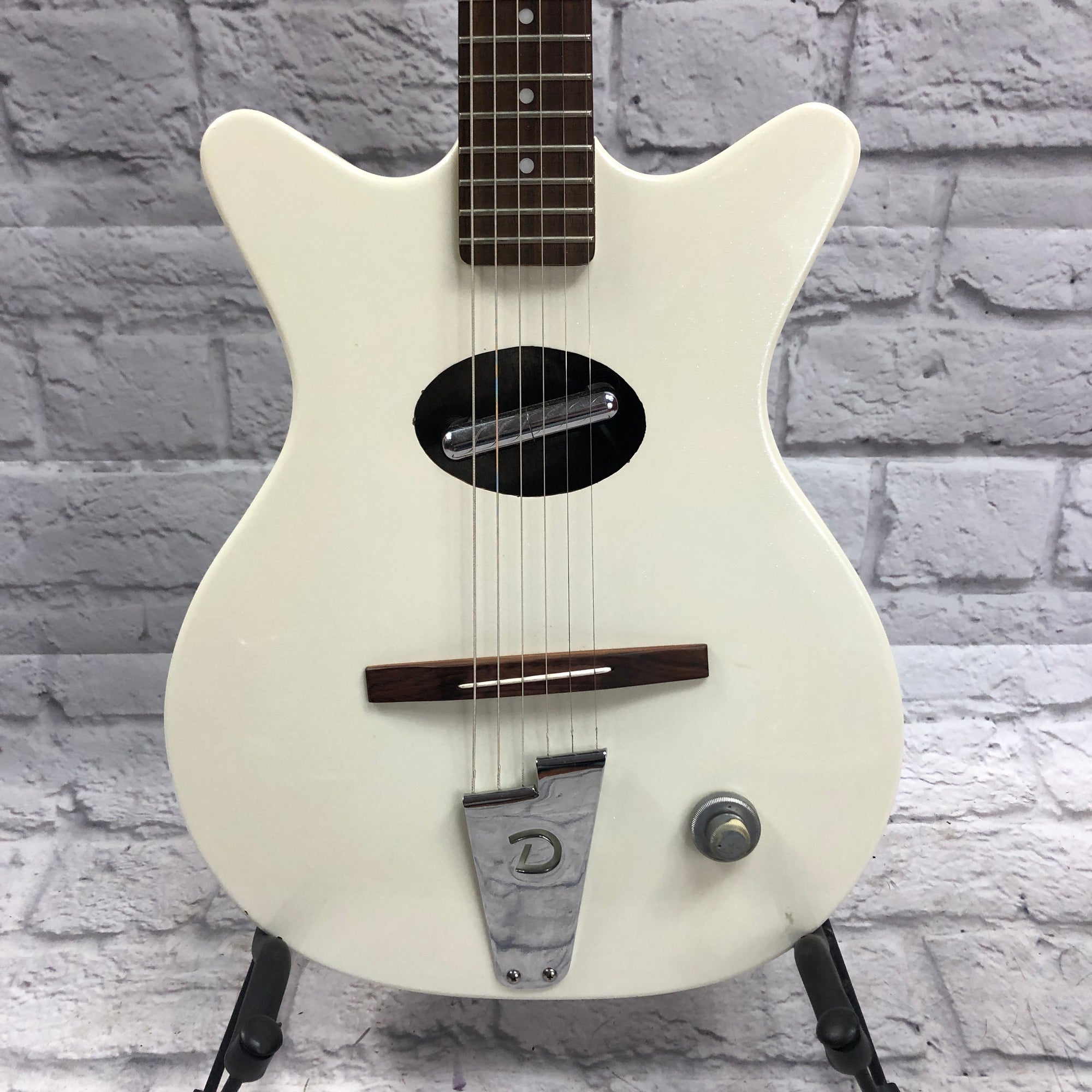 Danelectro Korean Convertible Acoustic Electric w/ gig bag