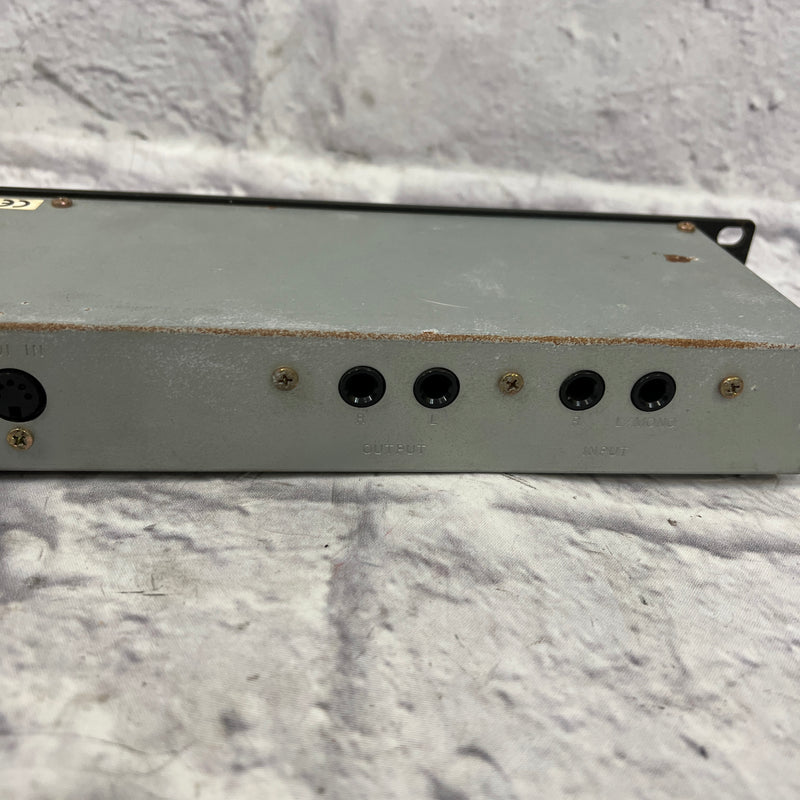 Zoom Studio 1204 Reverb Multieffects Rack Unit - Evolution Music