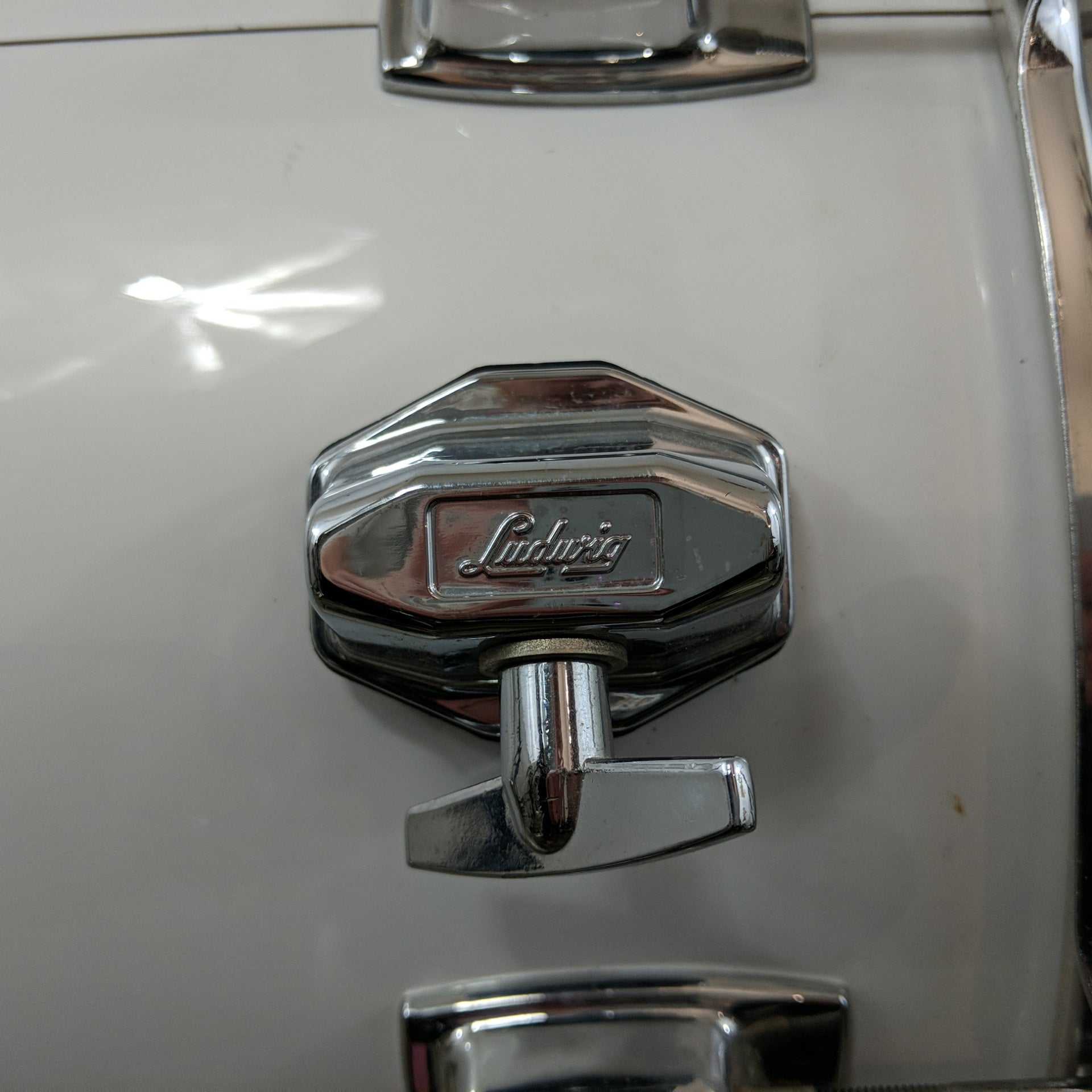 Ludwig Floor Tom 16x16 White