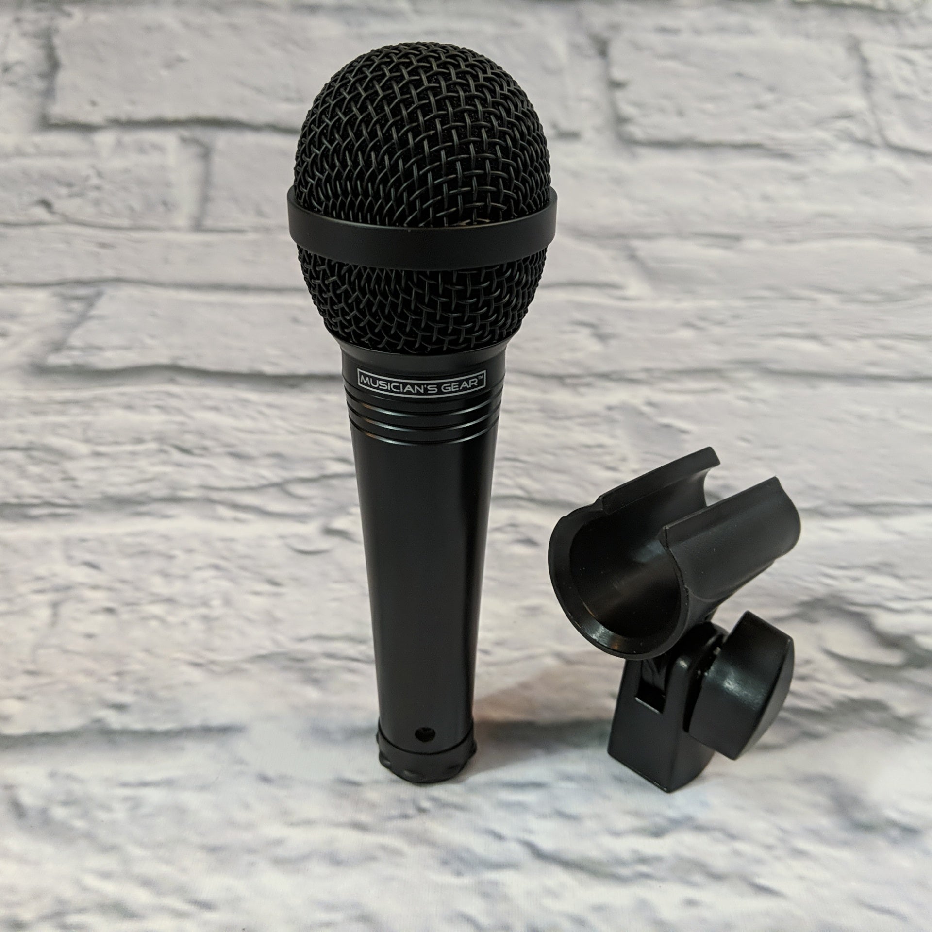 Musician's Gear MV1000 Dynamic Cardiod Microphone