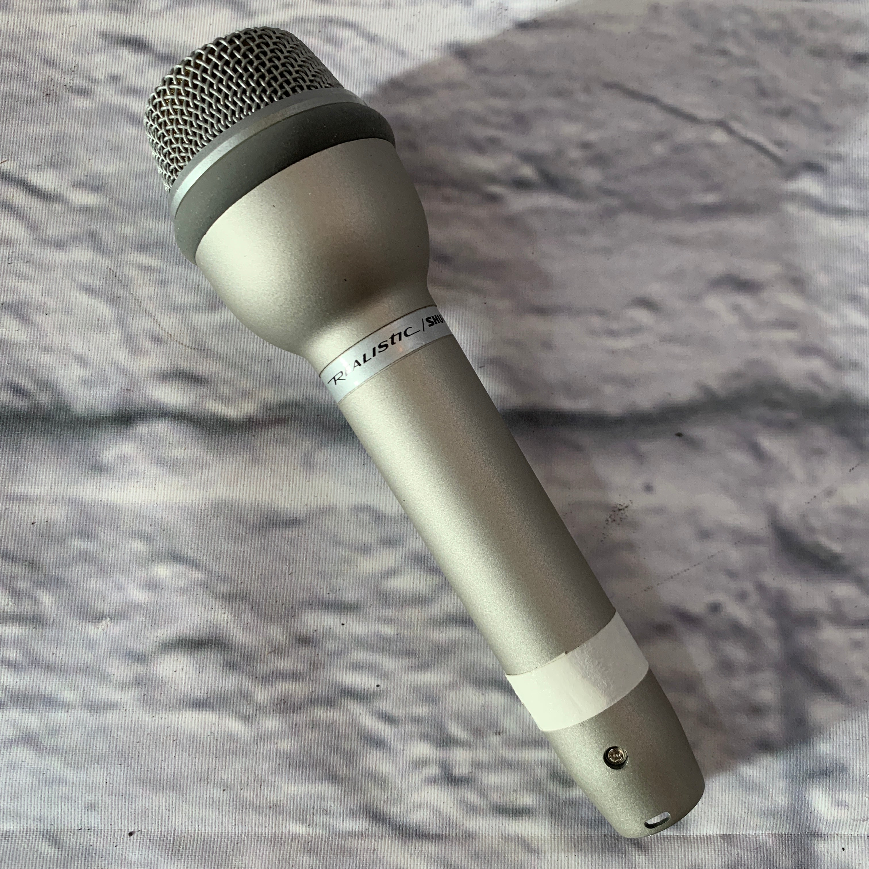 Shure Realistic 33-1070B Dynamic Microphone - Evolution Music