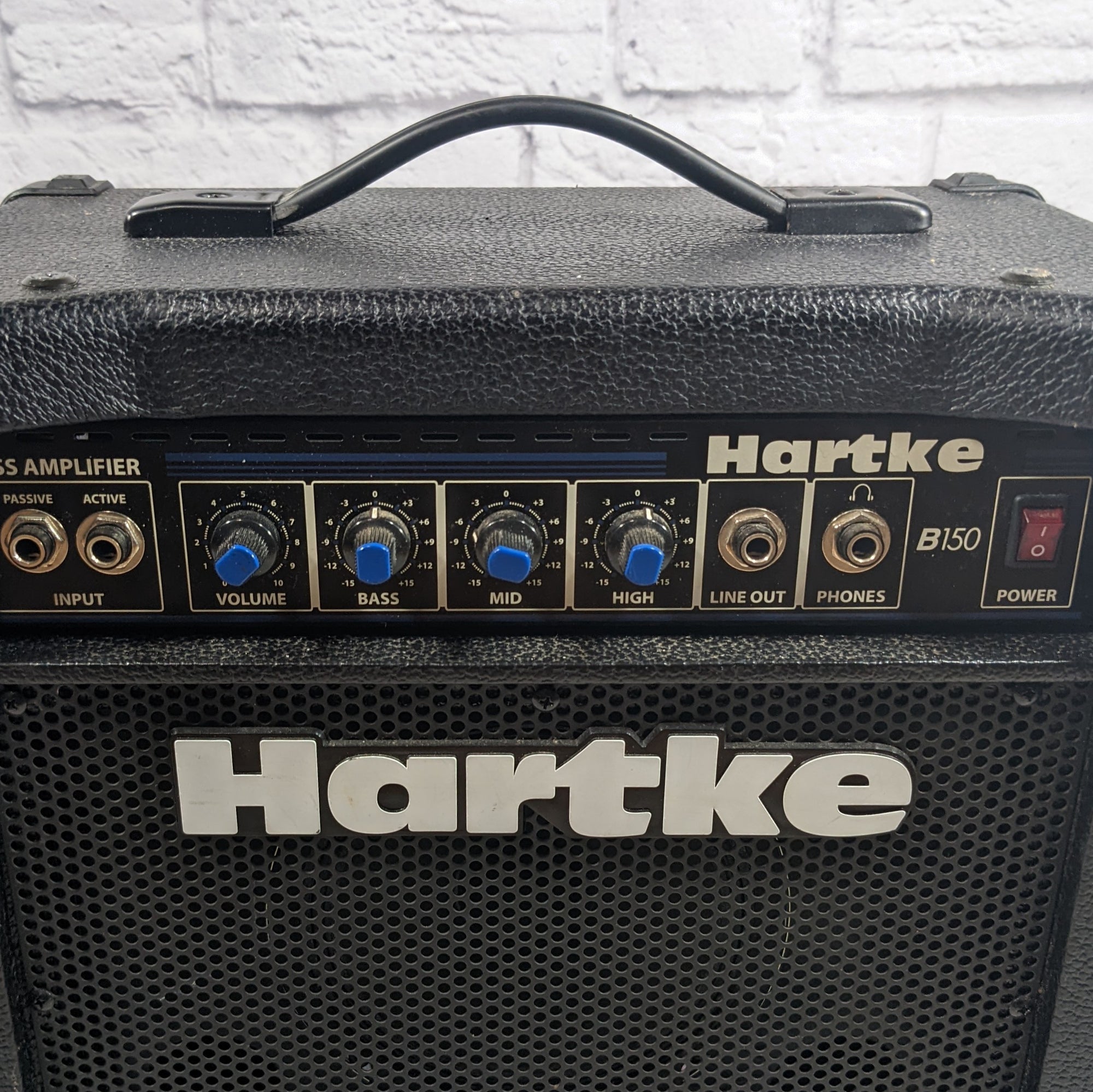 ベースアンプ Hartke B150 - アンプ