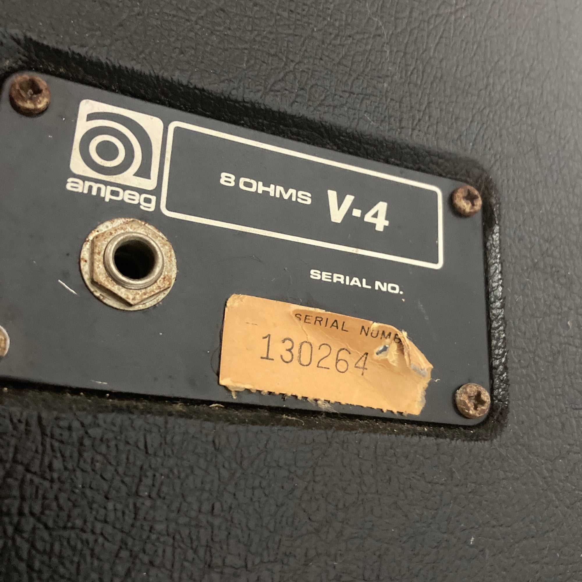 Vintage 70s Ampeg SPV400 0101 Bass Cab
