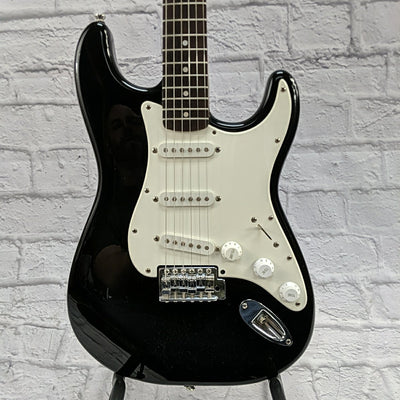 Squier Strat Affinity Black Electric Guitar
