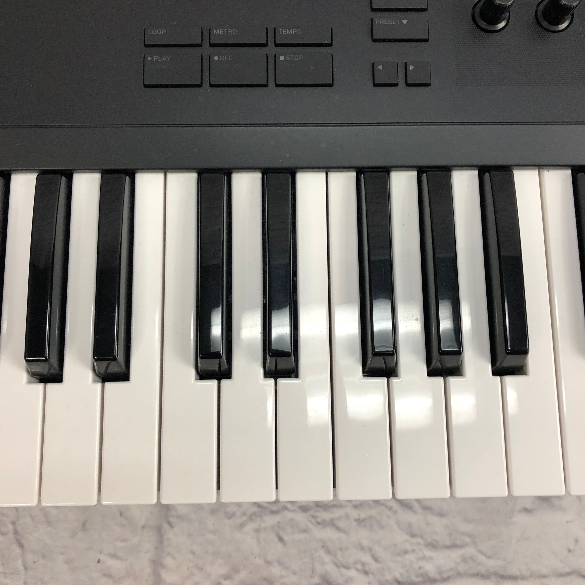 Native Instruments A61 61 Key Controller