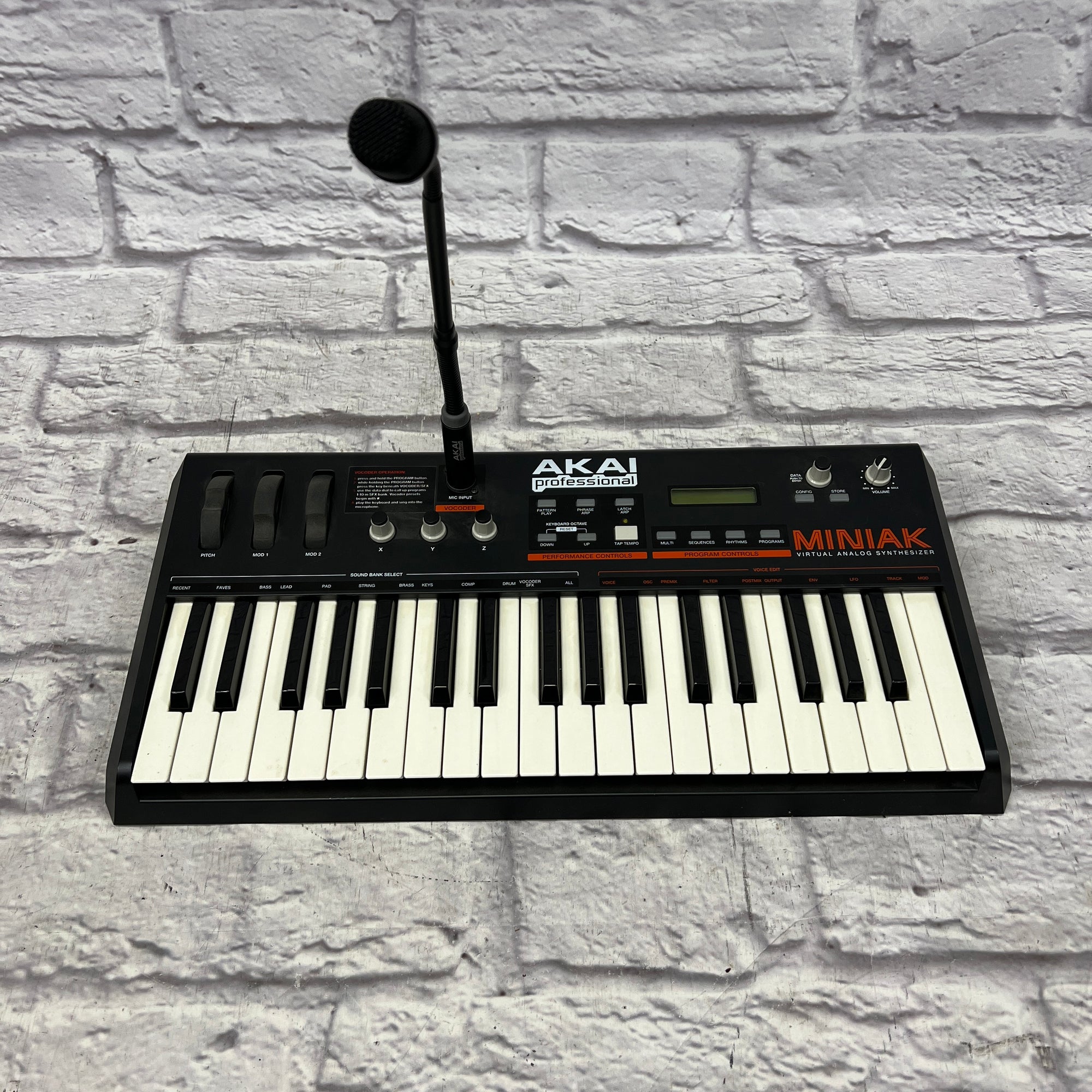 AKAI シンセサイザー MINIAK Akai Miniak