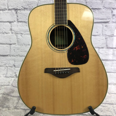 Yamaha FG830 Acoustic Guitar
