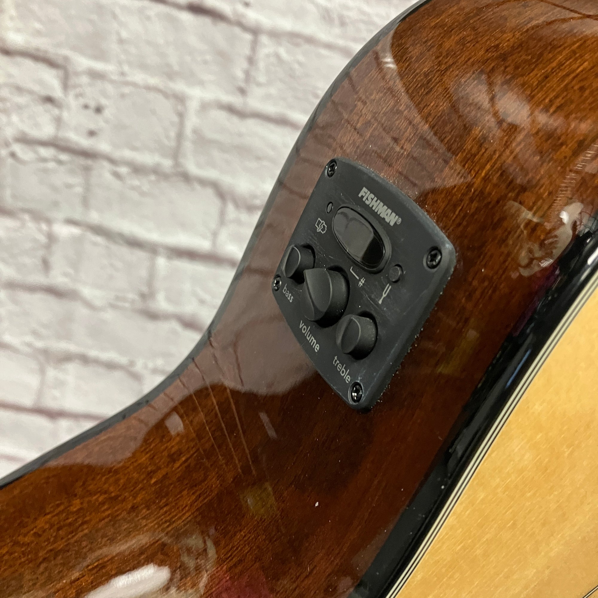 Fender CC 60SCE Natural Acoustic Guitar