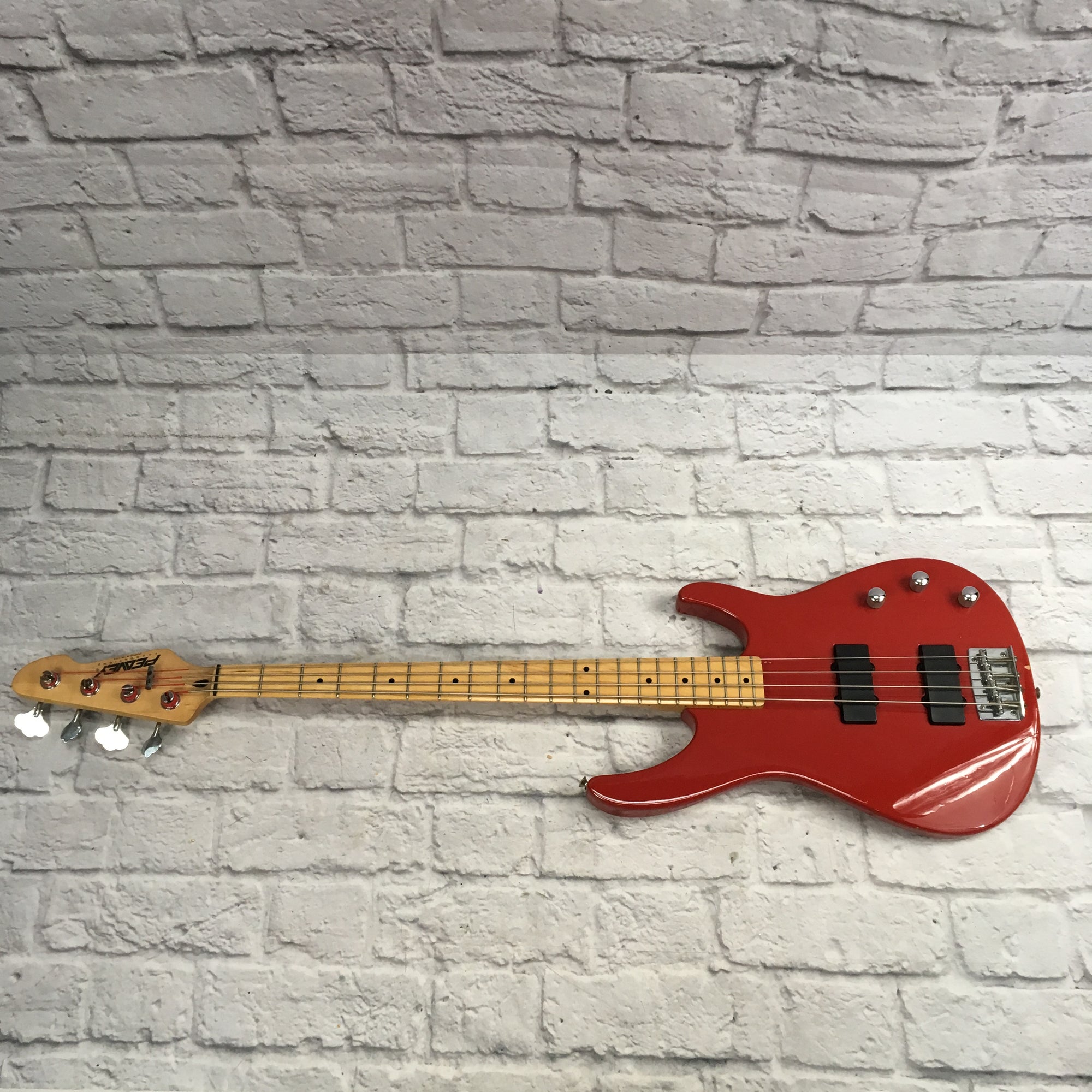 Peavey Foundation USA Made 4 String Bass