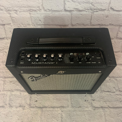 Fender Mustang I Combo Amplifier