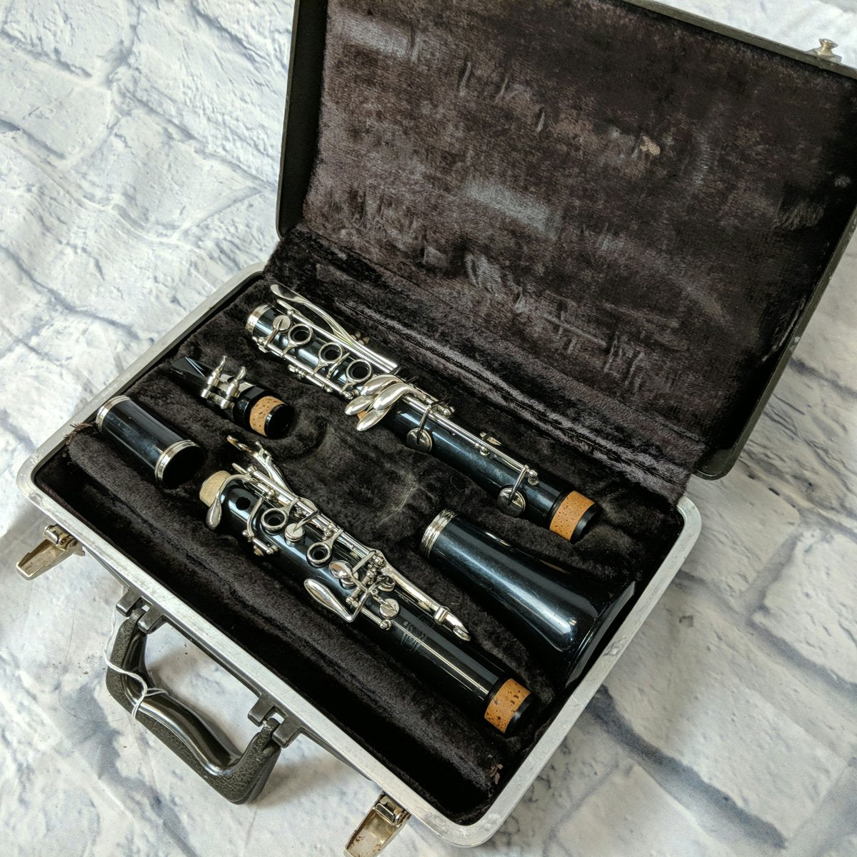 Bundy Resonite Clarinet w/case - Ready to play! - 1211680
