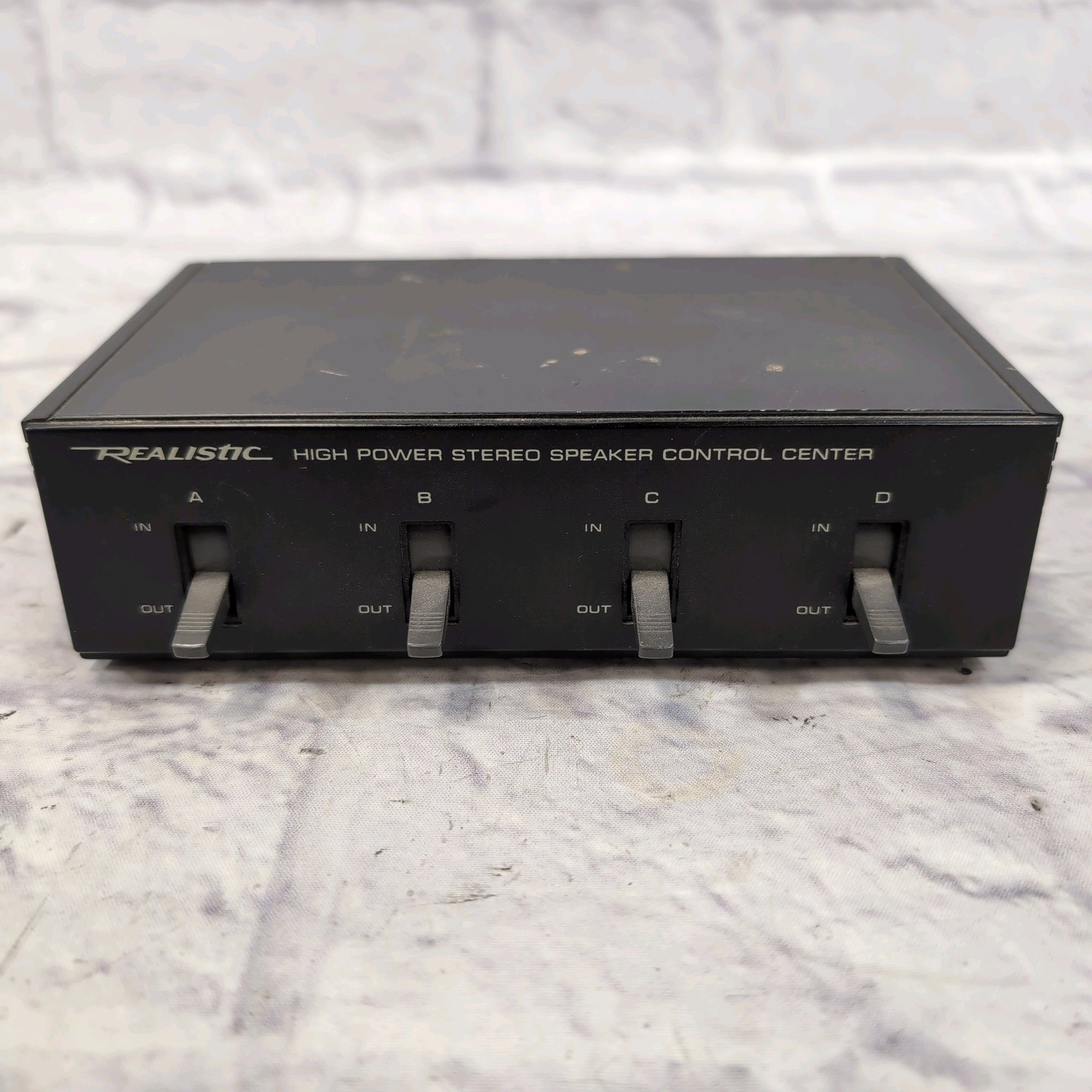 Radio Shack Realistic Hi Power Stereo Speaker Control Center