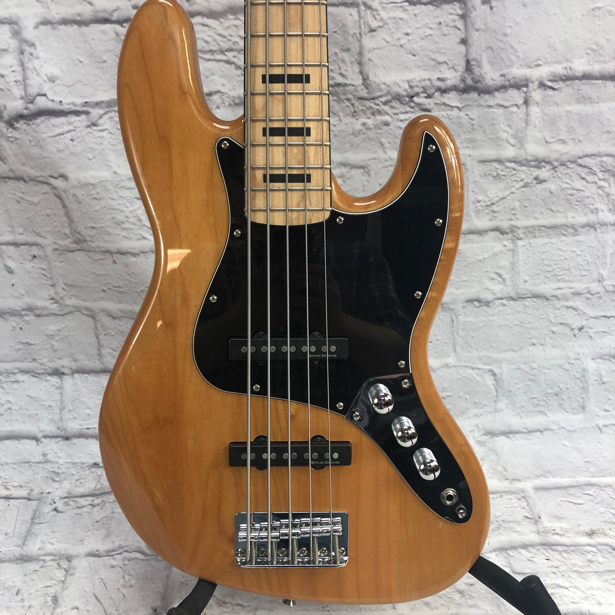 Squier Vintage Modified Jazz V 5-String Bass - Evolution Music