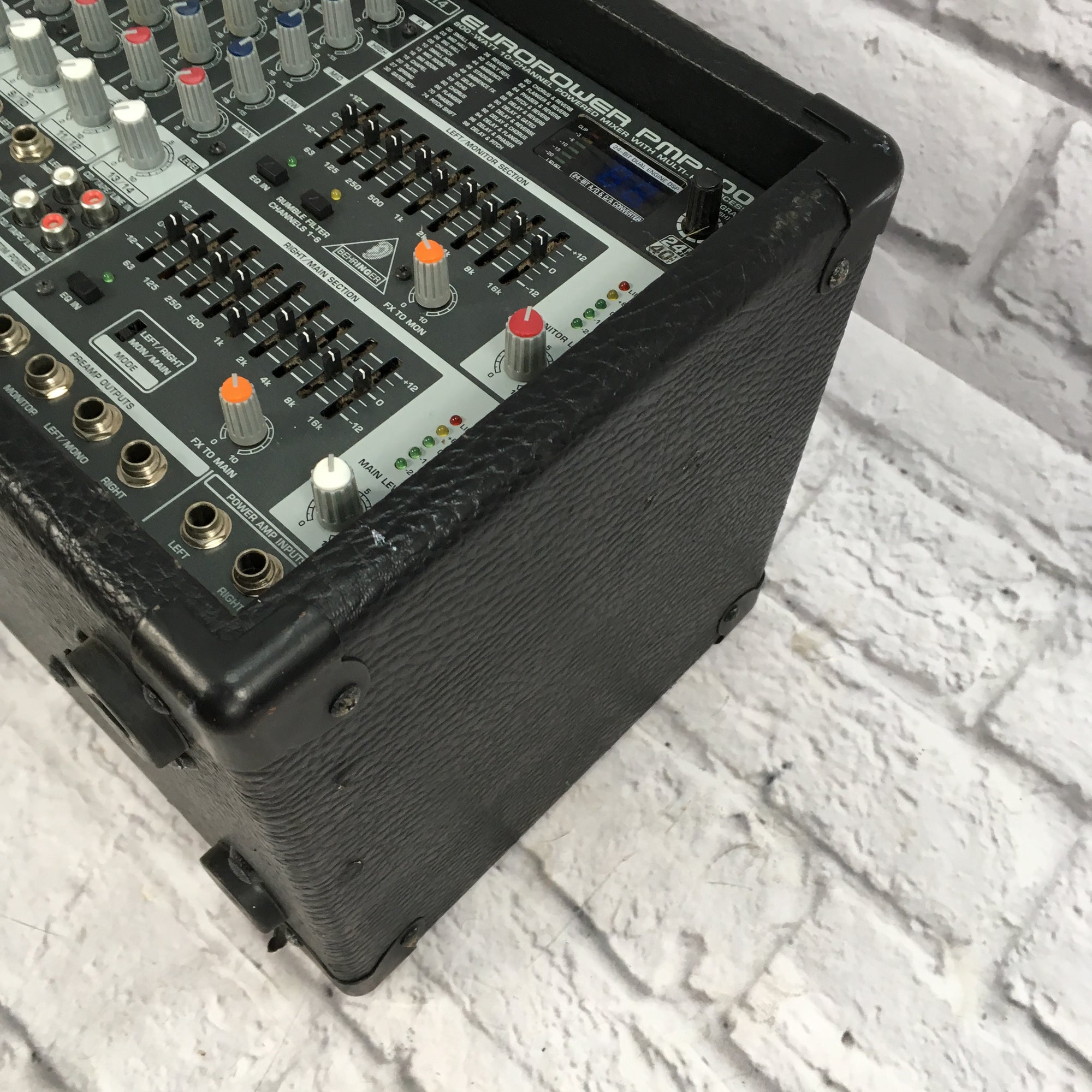 Behringer PMP2000 Powered Mixer - Evolution Music